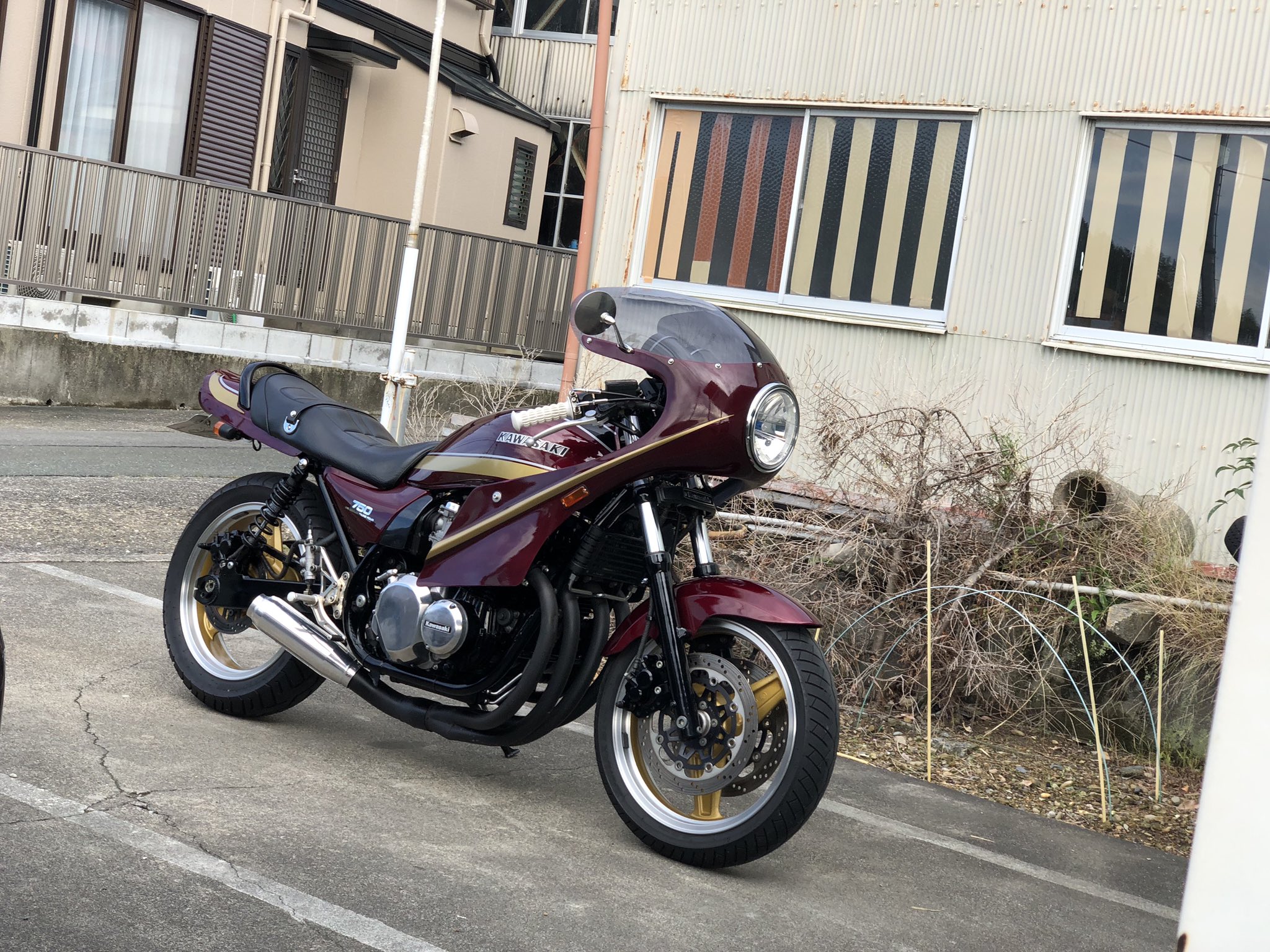 CBX400FⅡ型 黒赤 デュアルカウル一式！ CBX400FⅡ型 黒赤 デュアル