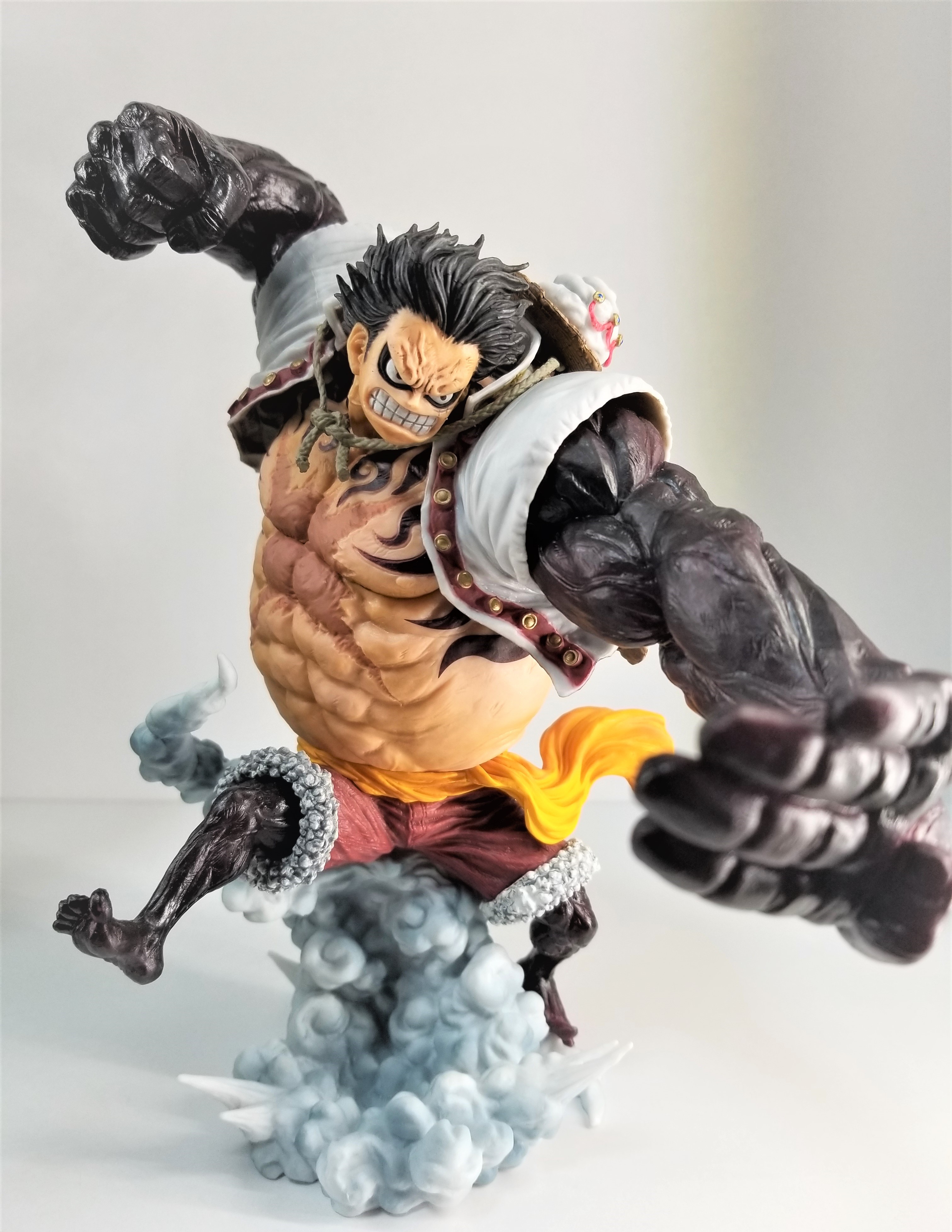 ワンピースフィギュア ONE PIECE 岩倉圭二