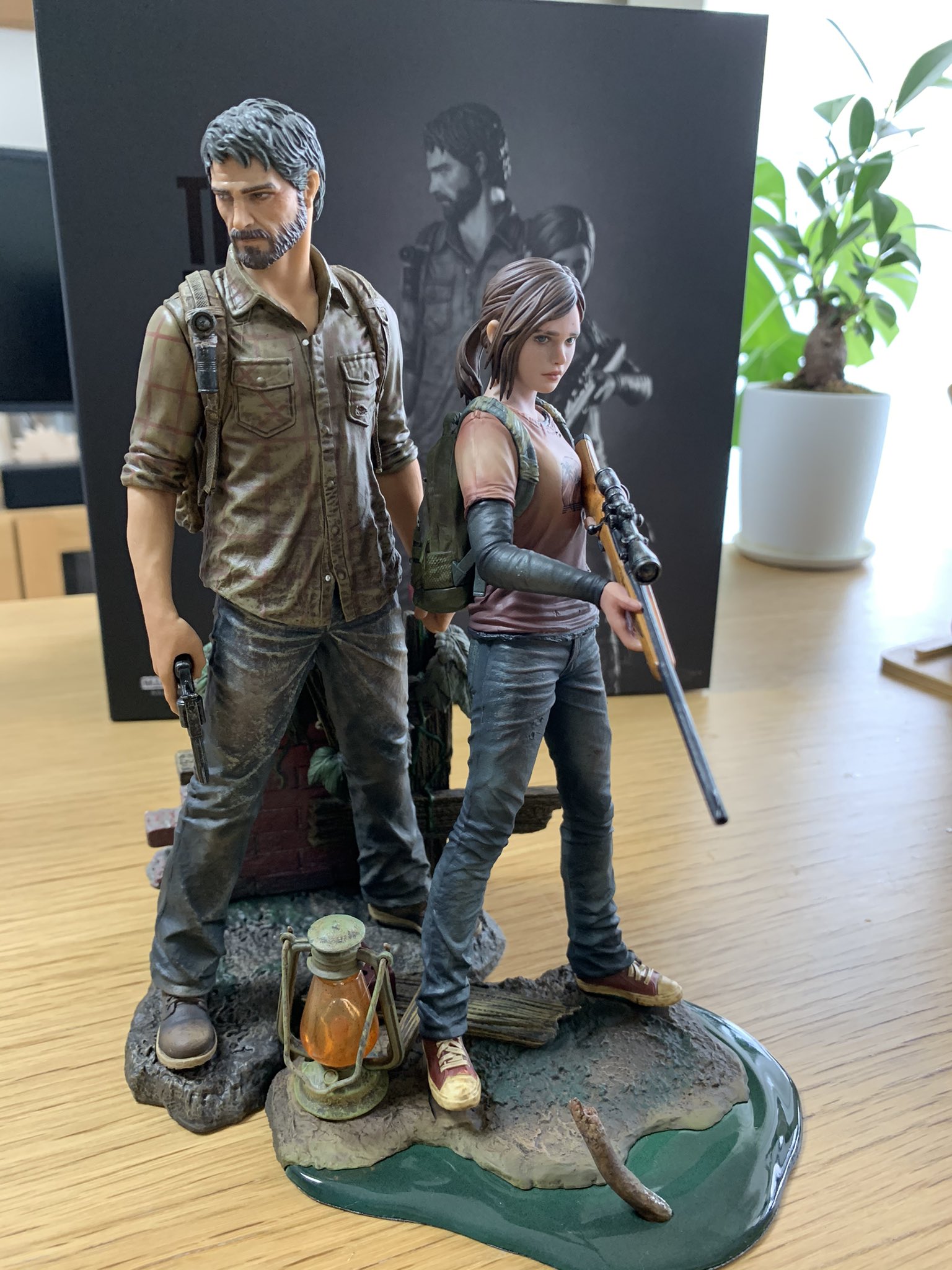 豆魚雷 ラストオブアス ジョエル＆エリー 1/9スケール フィギュア 開封