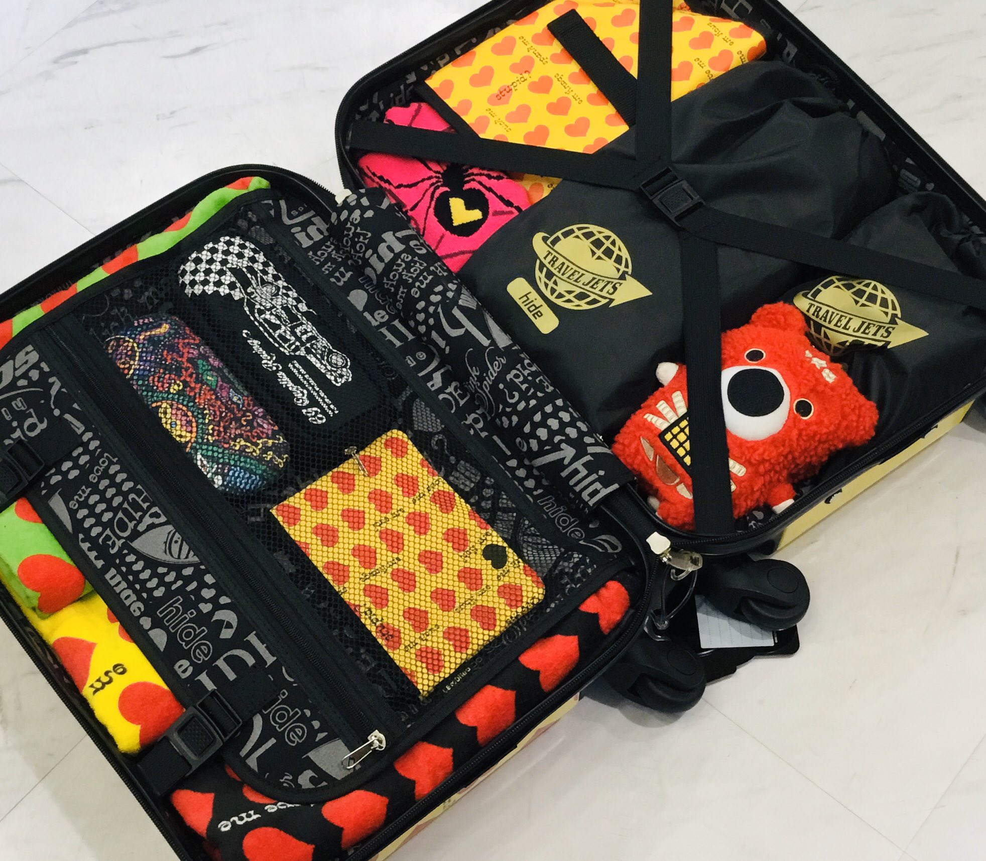 hideオフィシャルグッズ、イエローハートキャリーバッグ