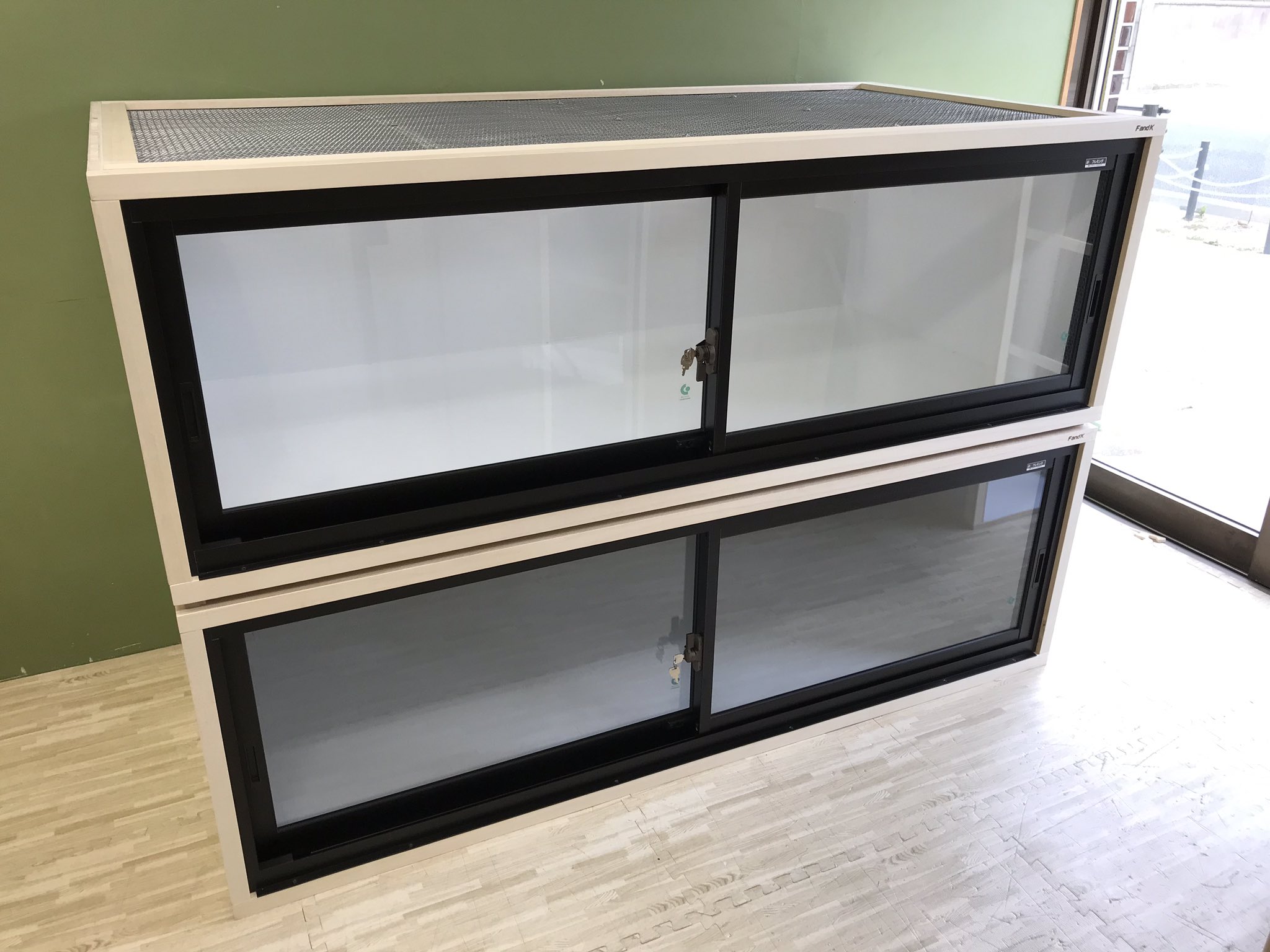 爬虫類ケージ 1800