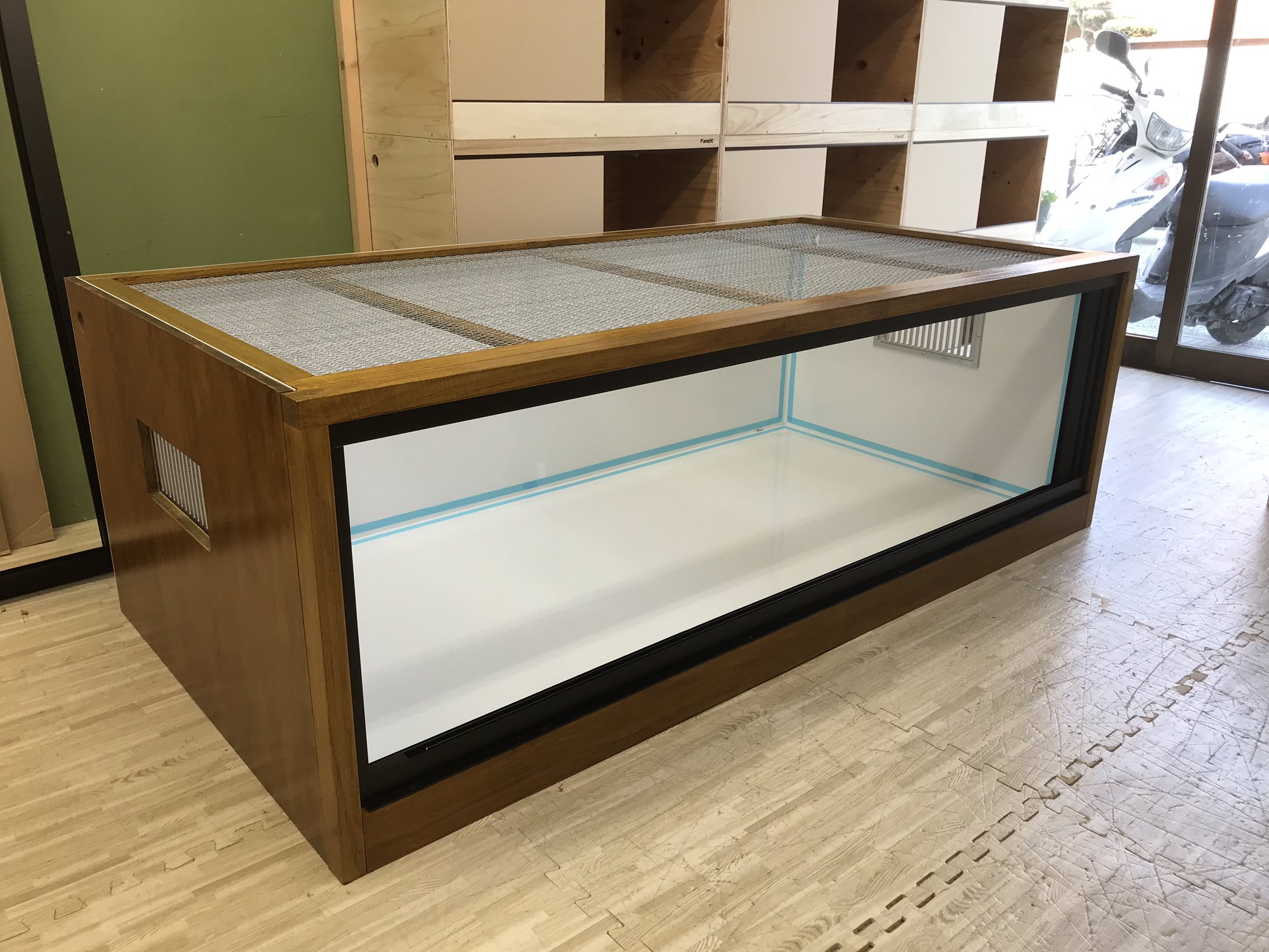 OKA CAGE】爬虫類ケージ 600×450×450 防水仕様 OKA CAGE】爬虫類ケージ