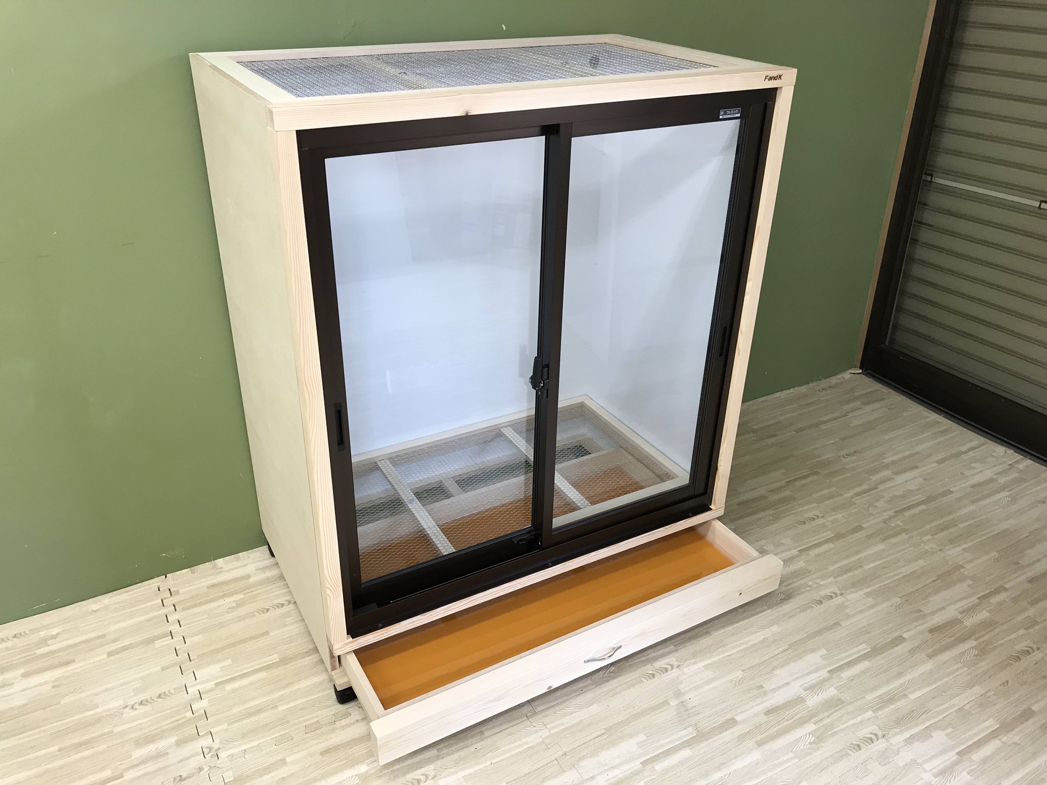 Ageha180センチ大型爬虫類ケージ FandK Ageha180センチ大型爬虫類