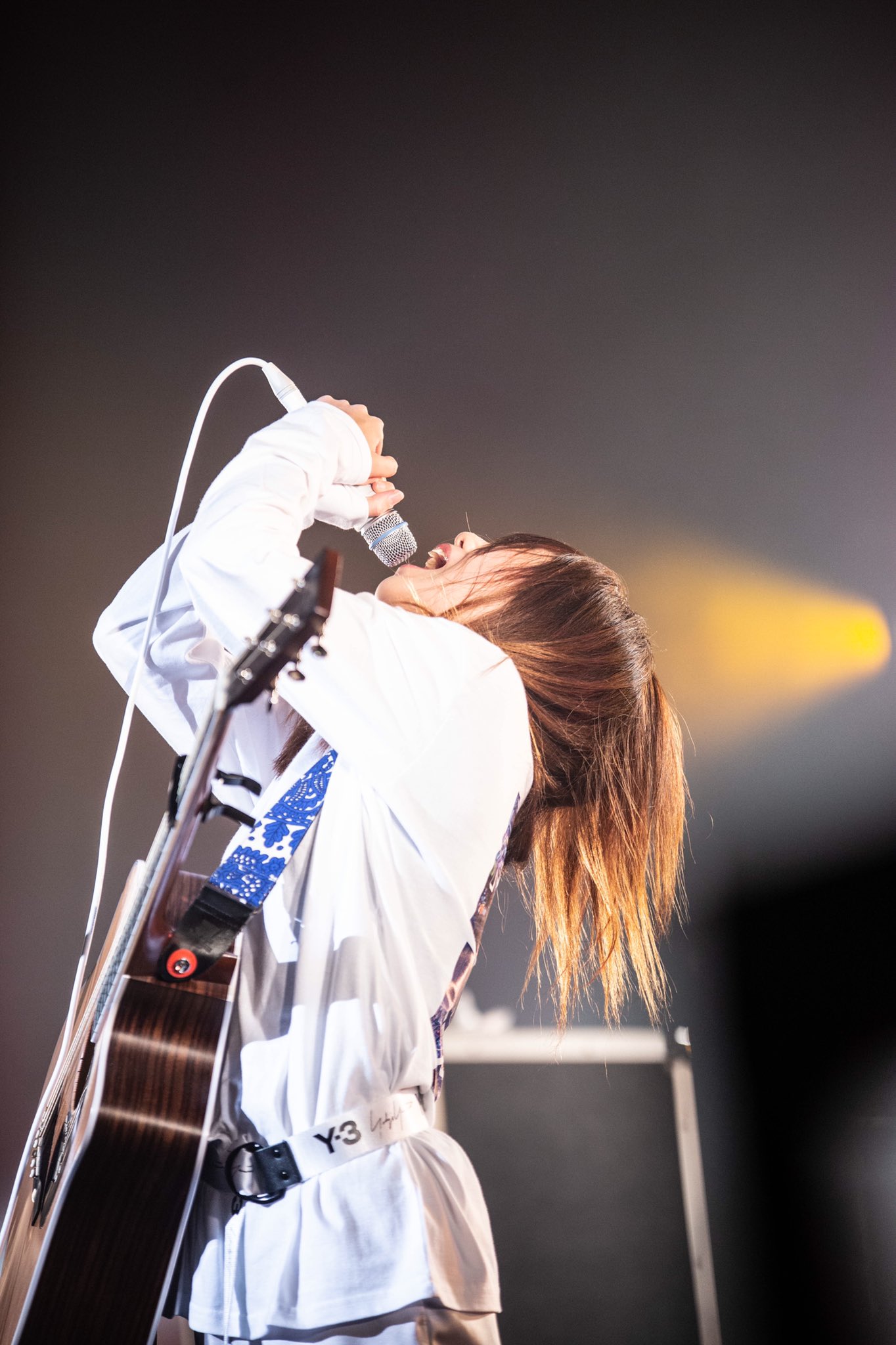 シンガーソングライター 美波