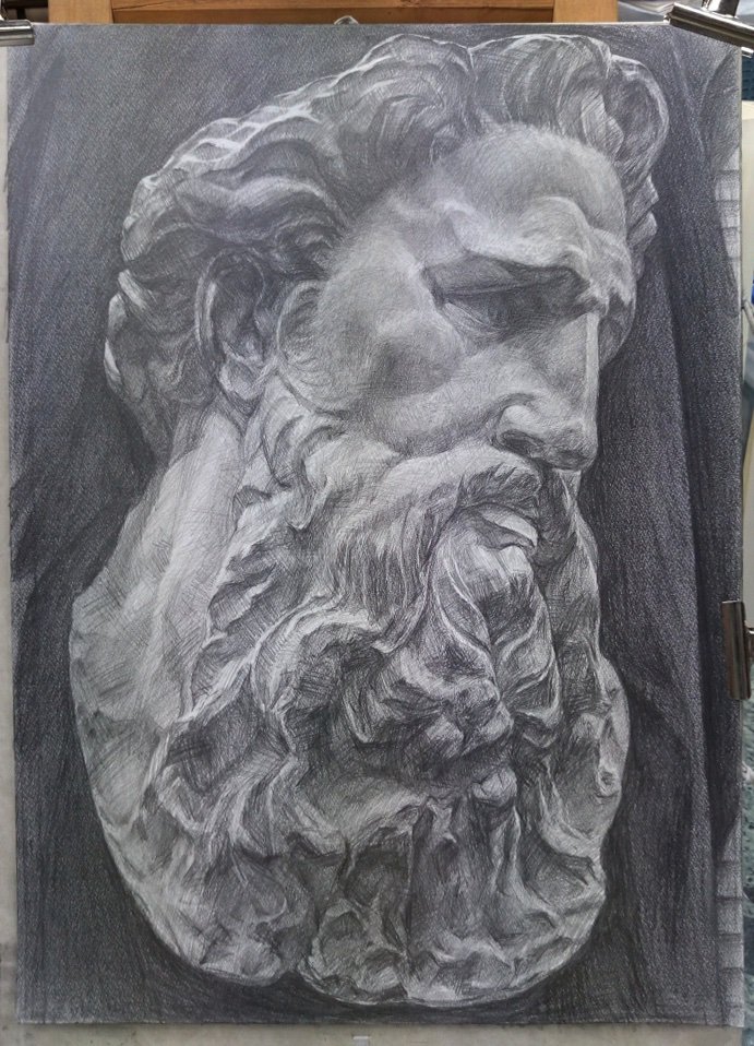 定期的に通っているデッサン教室での一枚です。チグリス大顔面。今後は