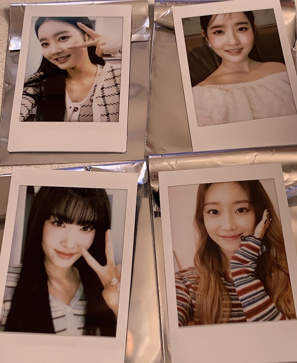 STAYC アイサ チェキ ポラロイド サインポラロイド STAYC stereotype