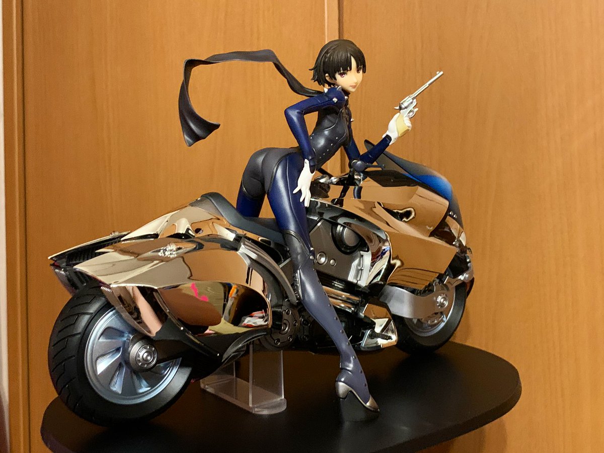 ペルソナ5 新島真 怪盗 Ver. with ヨハンナ 1/8 完成品フィギュア