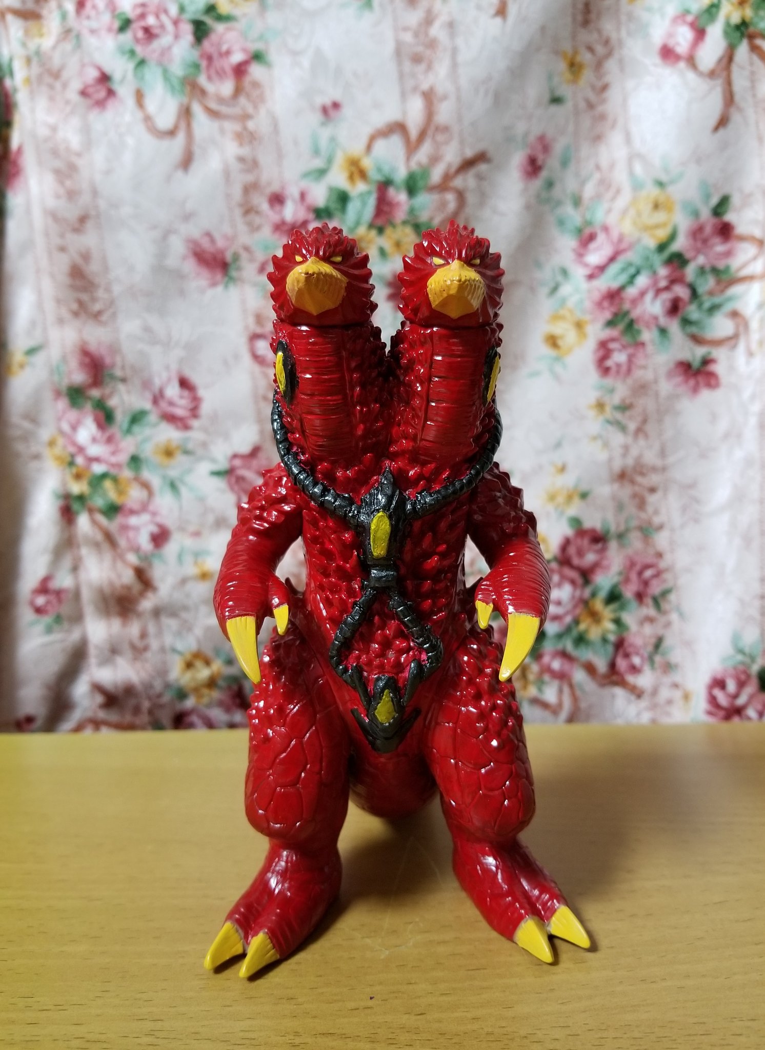 円谷コミュニケーショズ 怪獣郷 パンドン ソフビ 怪獣郷 ソフビ