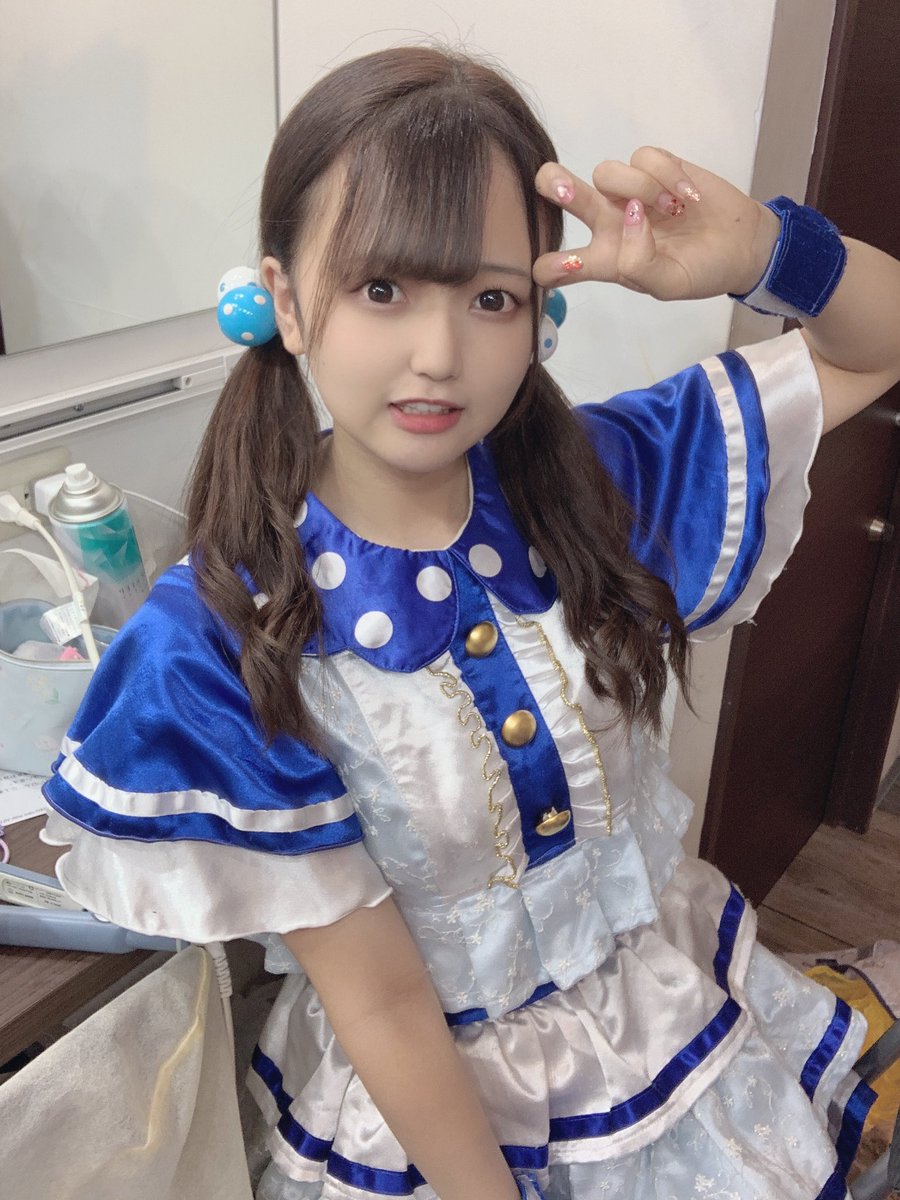 chuLa 渡辺あやの(わたげ)サイン入り等身大タペストリー