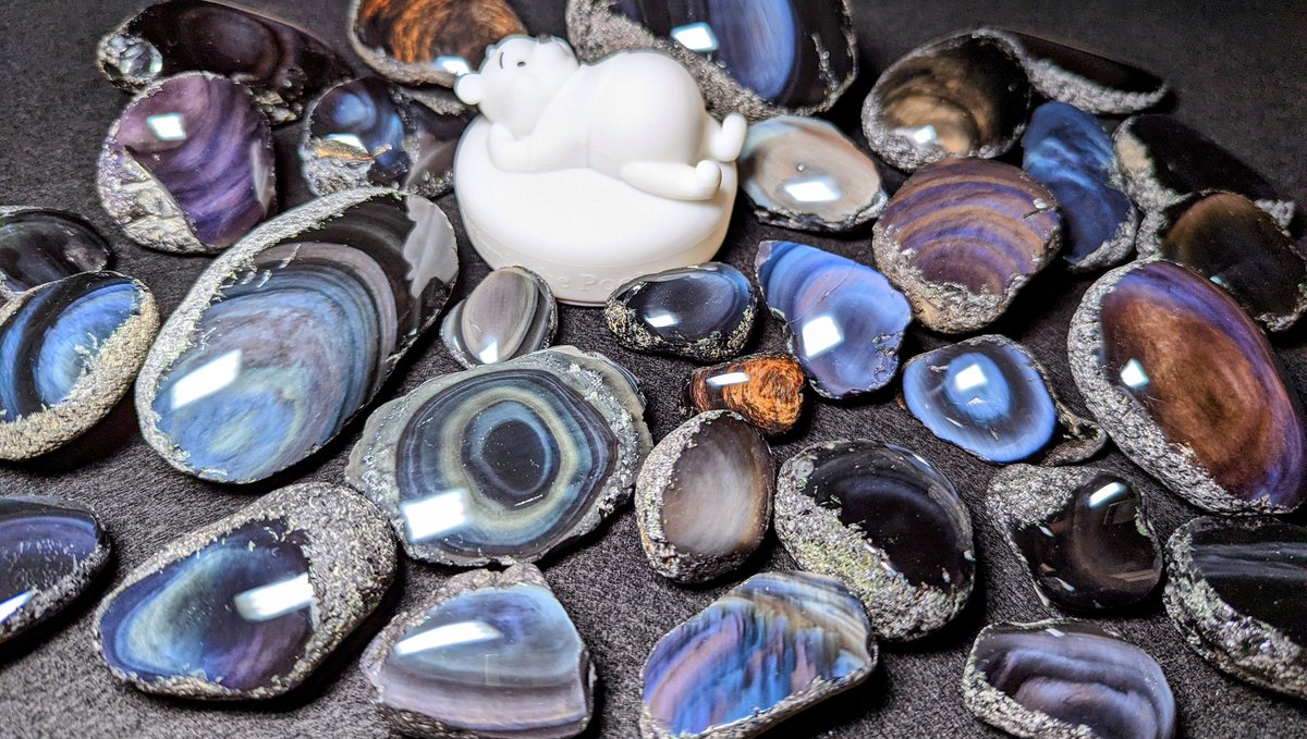 研磨品】十勝石玲瓏 北海道産レインボーオブシディアン 快適