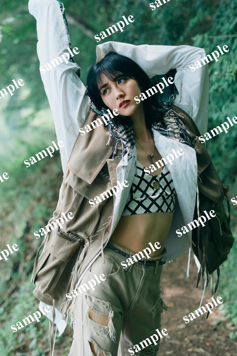 櫻坂46 土生瑞穂 ポスター 紀伊國屋書店 限定カバー】【通常版