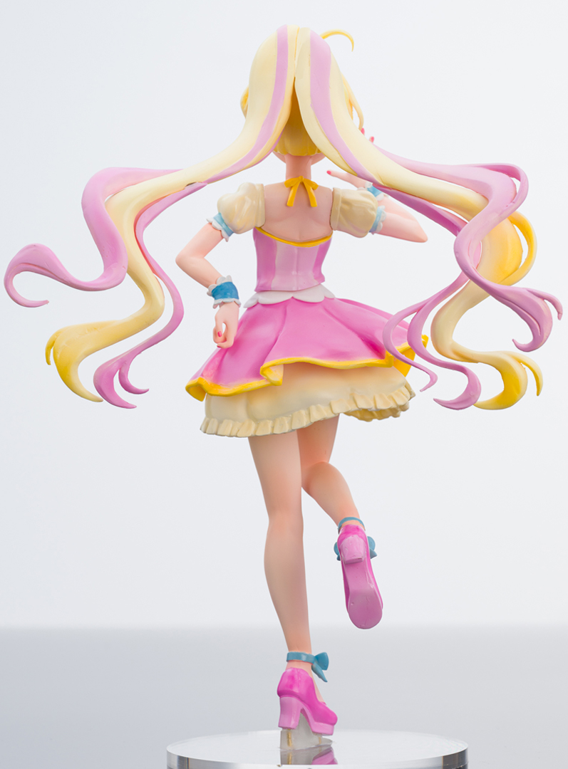 告知 WF2023夏新作】 アイカツプラネットよりハナちゃんのフィギュアを
