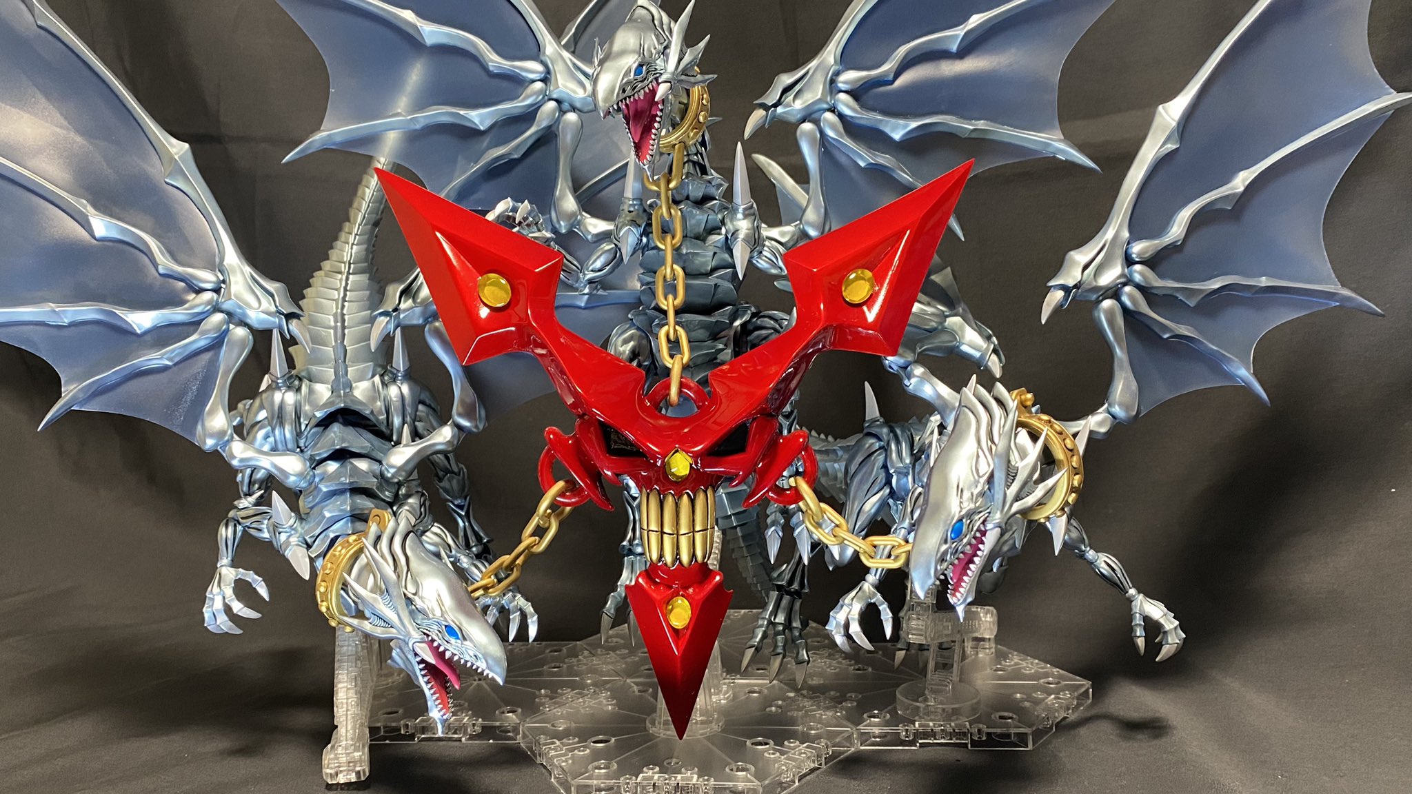 遊戯王 初期 バンダイ版 青眼の白竜3体連結 邪悪なる鎖 真紅眼の黒竜