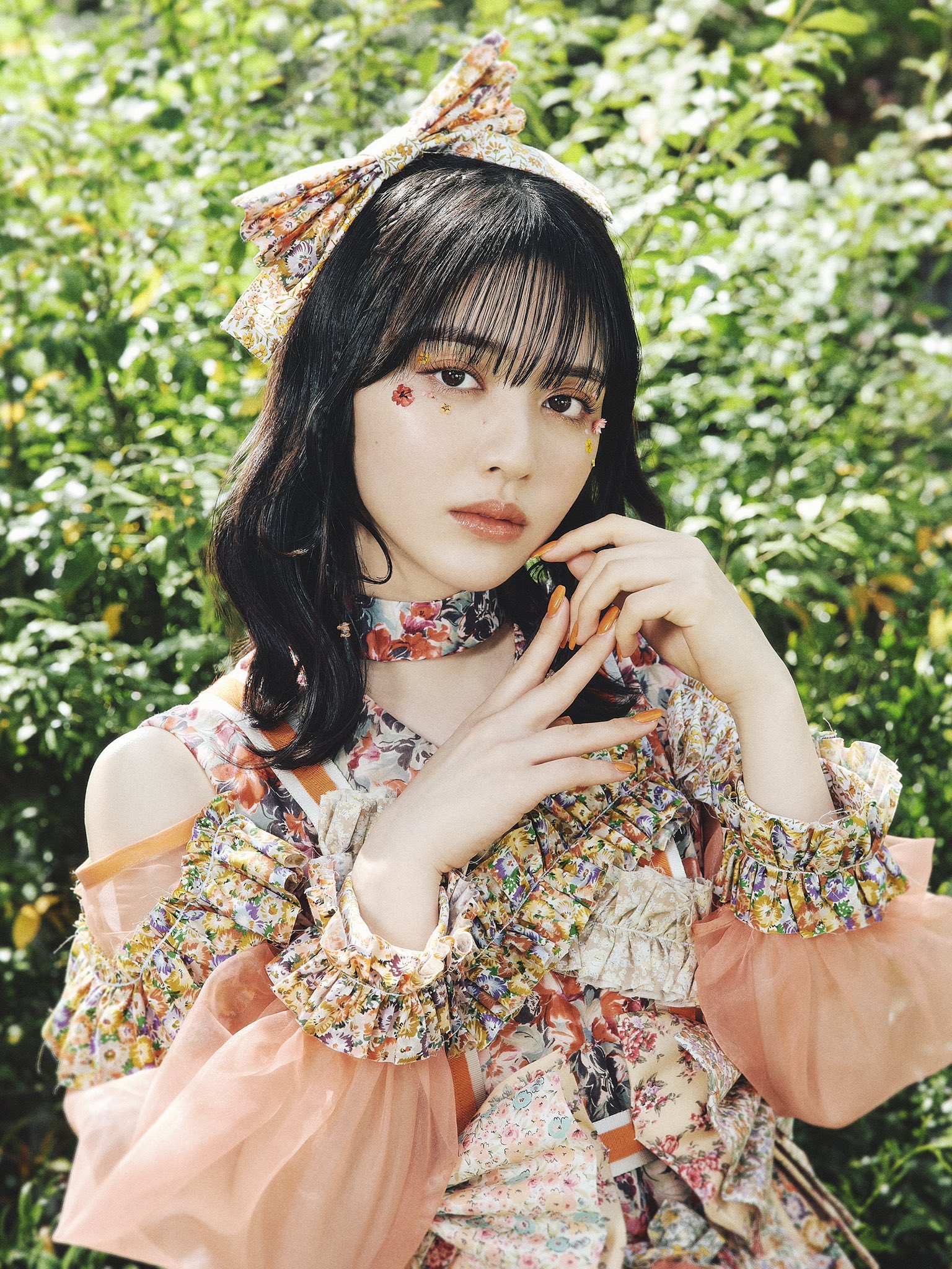 FRUITS ZIPPER 鎮西寿々歌