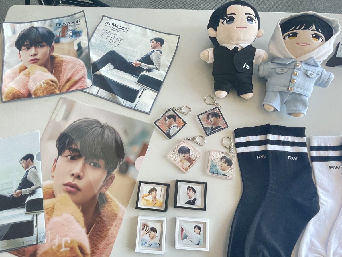 ロウン ROWOON ぬいぐるみ MAN ver. スーツ ROWOON ロウン ぬいぐるみ