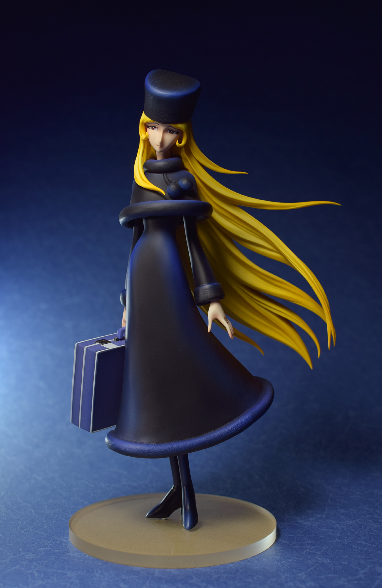 ショップ メディコムトイ 初回限定盤 銀河鉄道999 メーテル フィギュア