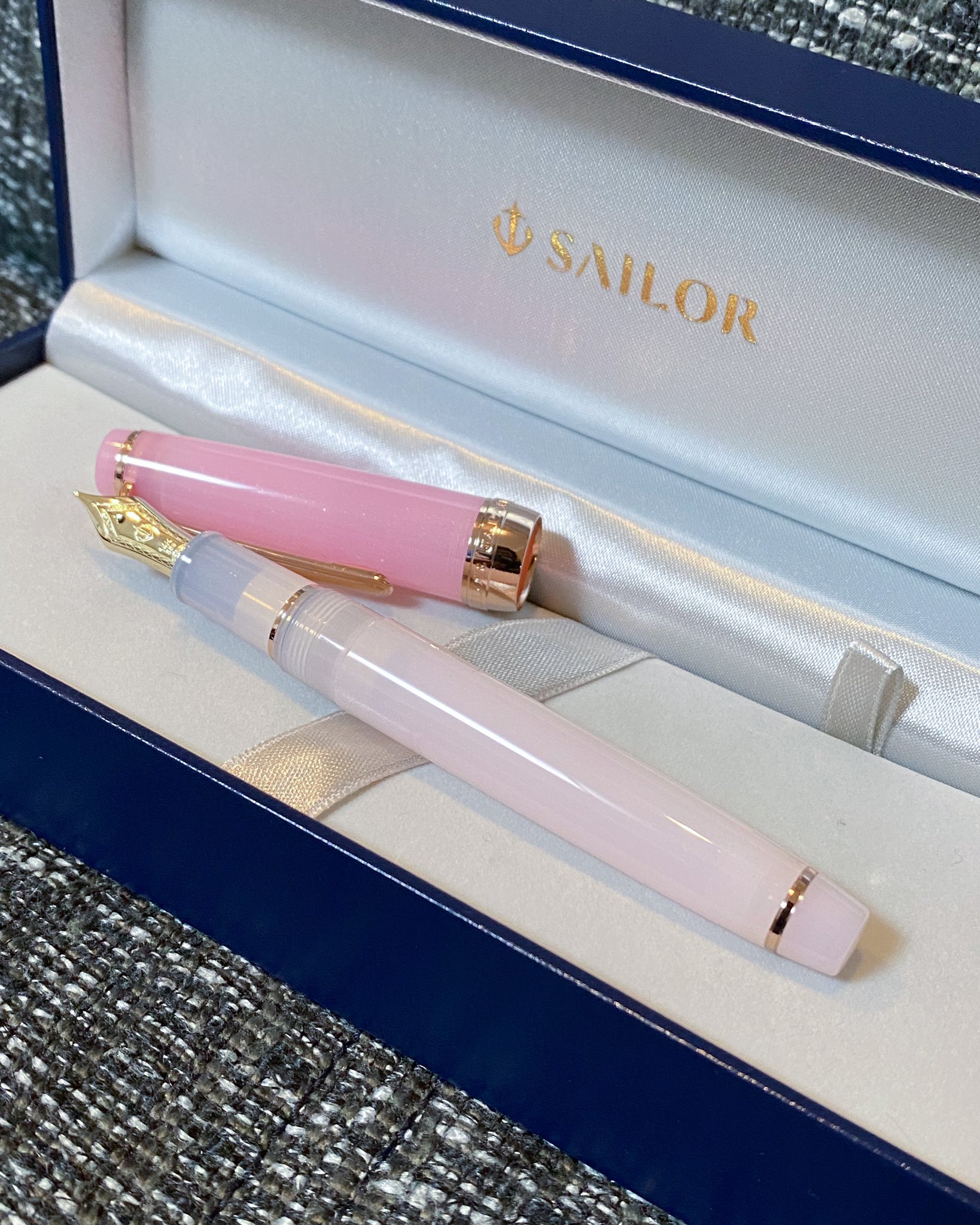 うさぎや桜だより万年筆セーラー万年筆プロギアスリムB太字