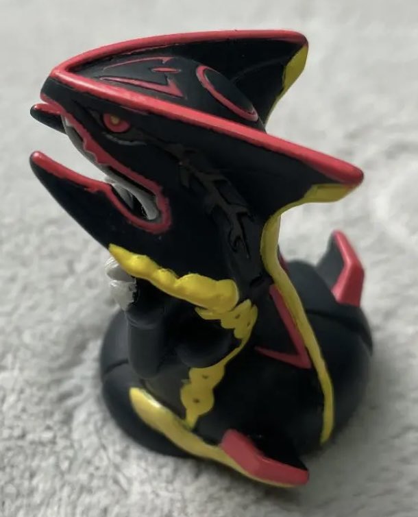 ポケモンキッズ 色違い レックウザ ポケモンキッズ レックウザ色違い