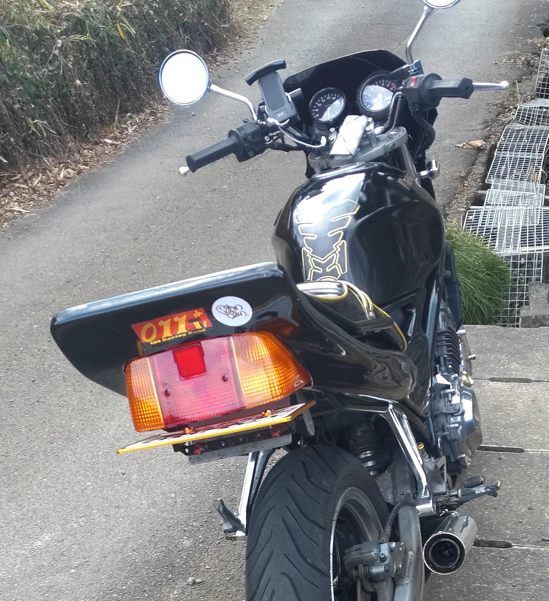 CBX400F BEET JAPAN ブラックテールレンズカバー スモーク CBX400F