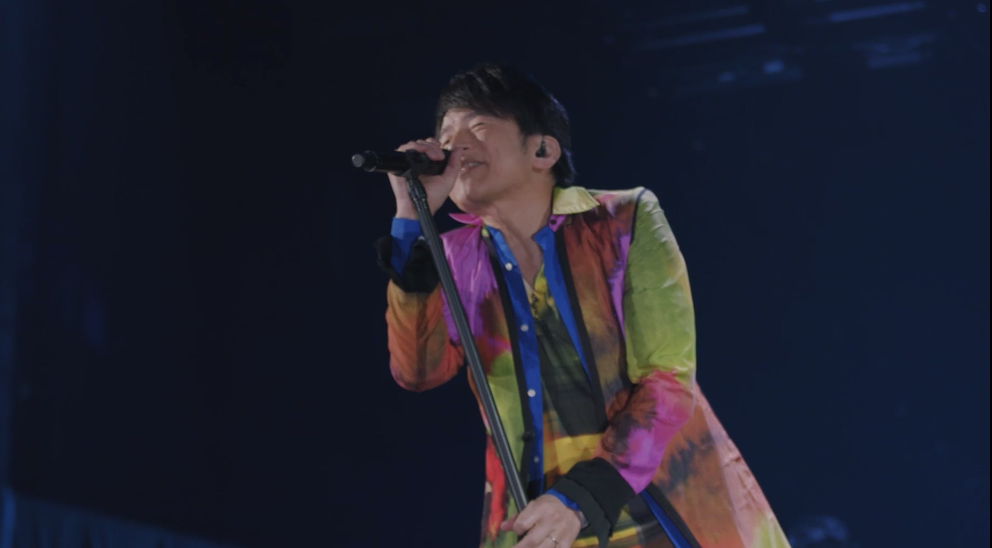 Tシャツ ファッション ミスチル桜井さん着用シャツ