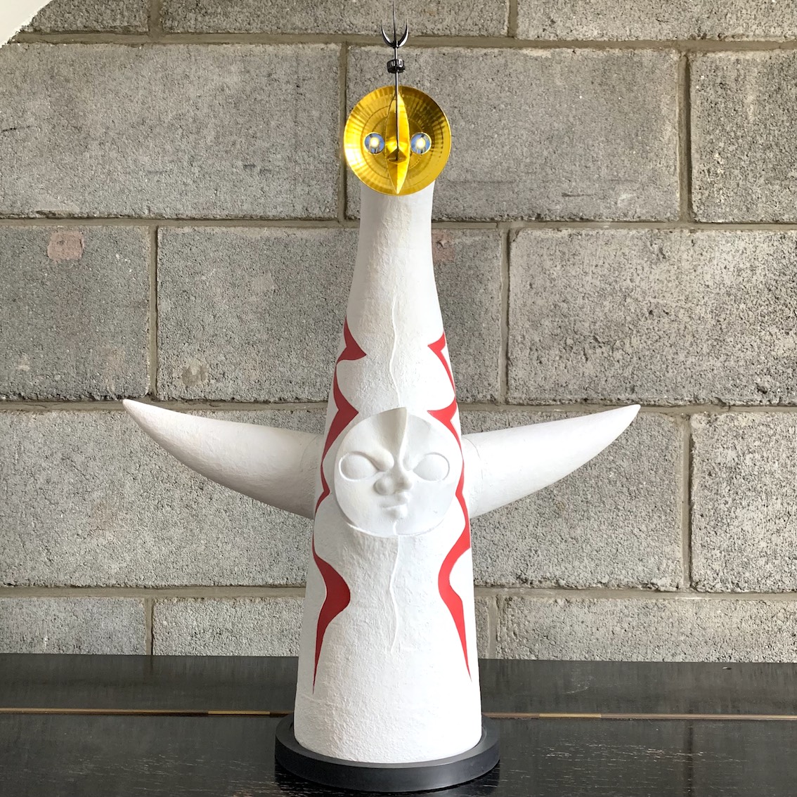 一家に一塔！ 「1/144スケール太陽の塔 塗装済み完成モデル」 こちらは