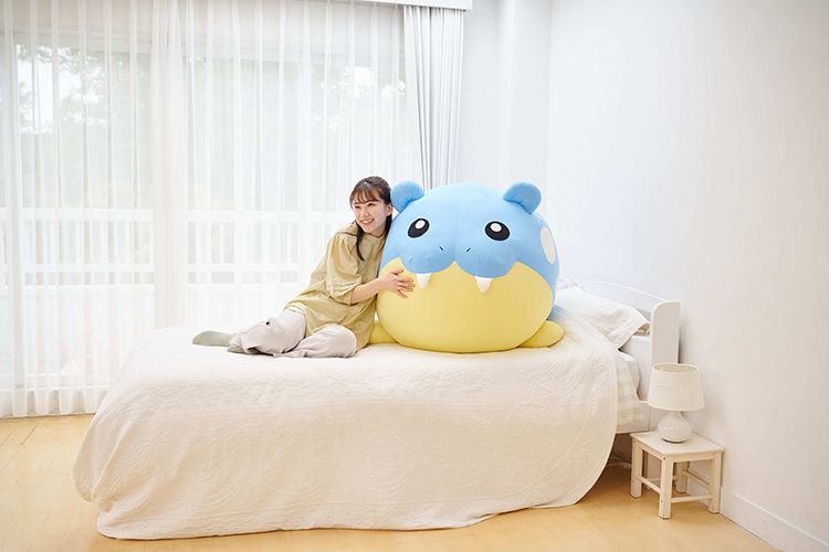 ポケモン情報局で「ひんやりぬいぐるみ 等身大タマザラシ」発売記念