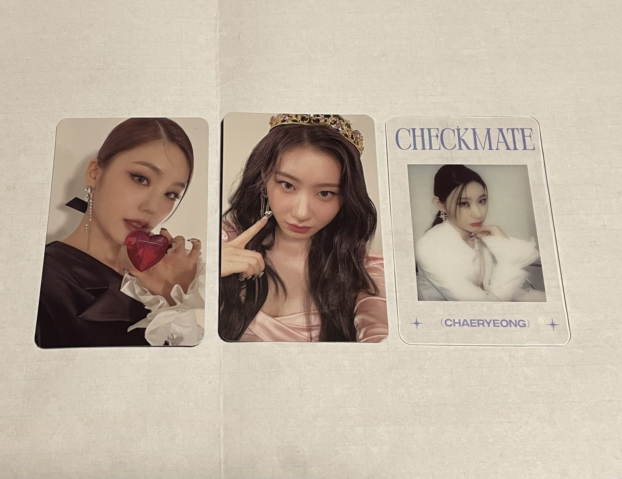 ITZY 直筆サイン入りポラロイド（チェキ）＆フォトカード セット