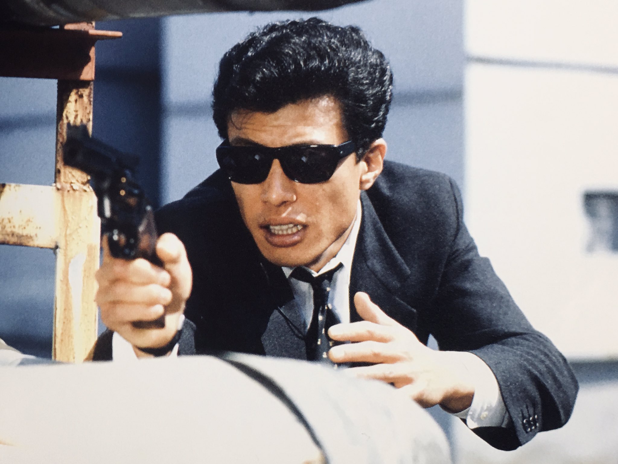 西部警察舘ひろしサングラス 舘ひろし 西部警察 パイソン357 鳩村