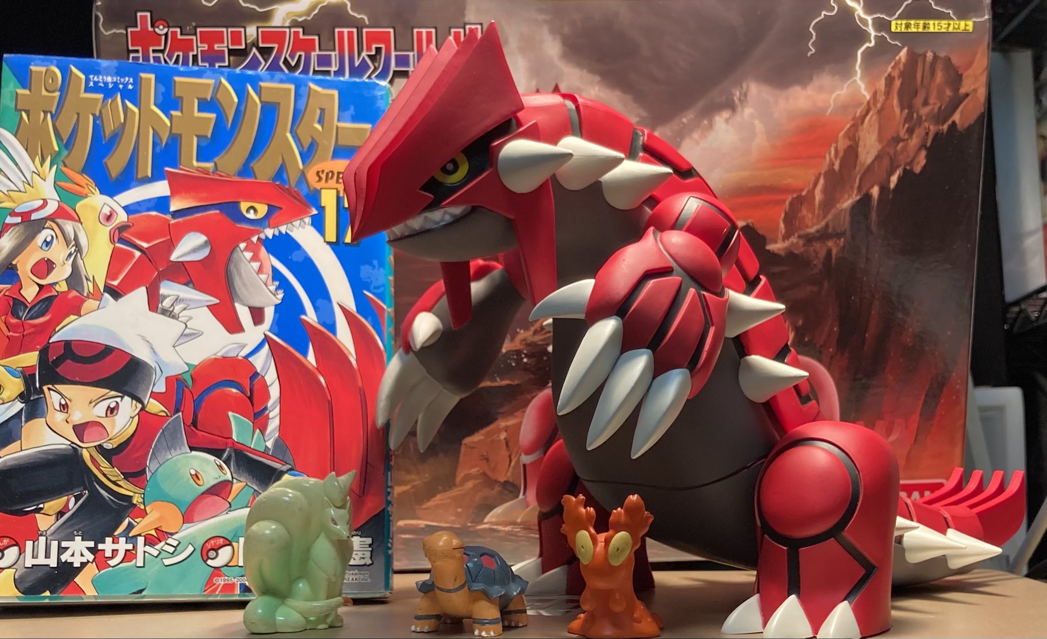 ポケモン フィギュア グラードン カイオーガ レックウザ LED付き 約