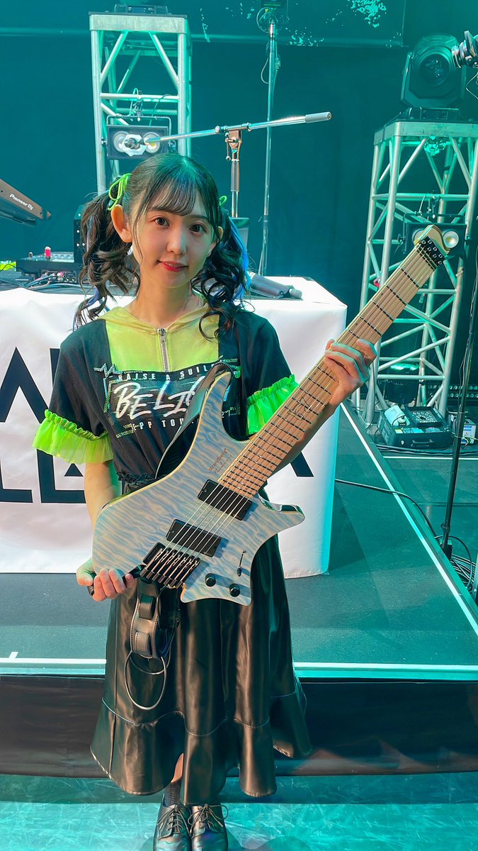 小原莉子 使用マイク サイン入り RAISE A SUILEN 小原莉子 使用マイク