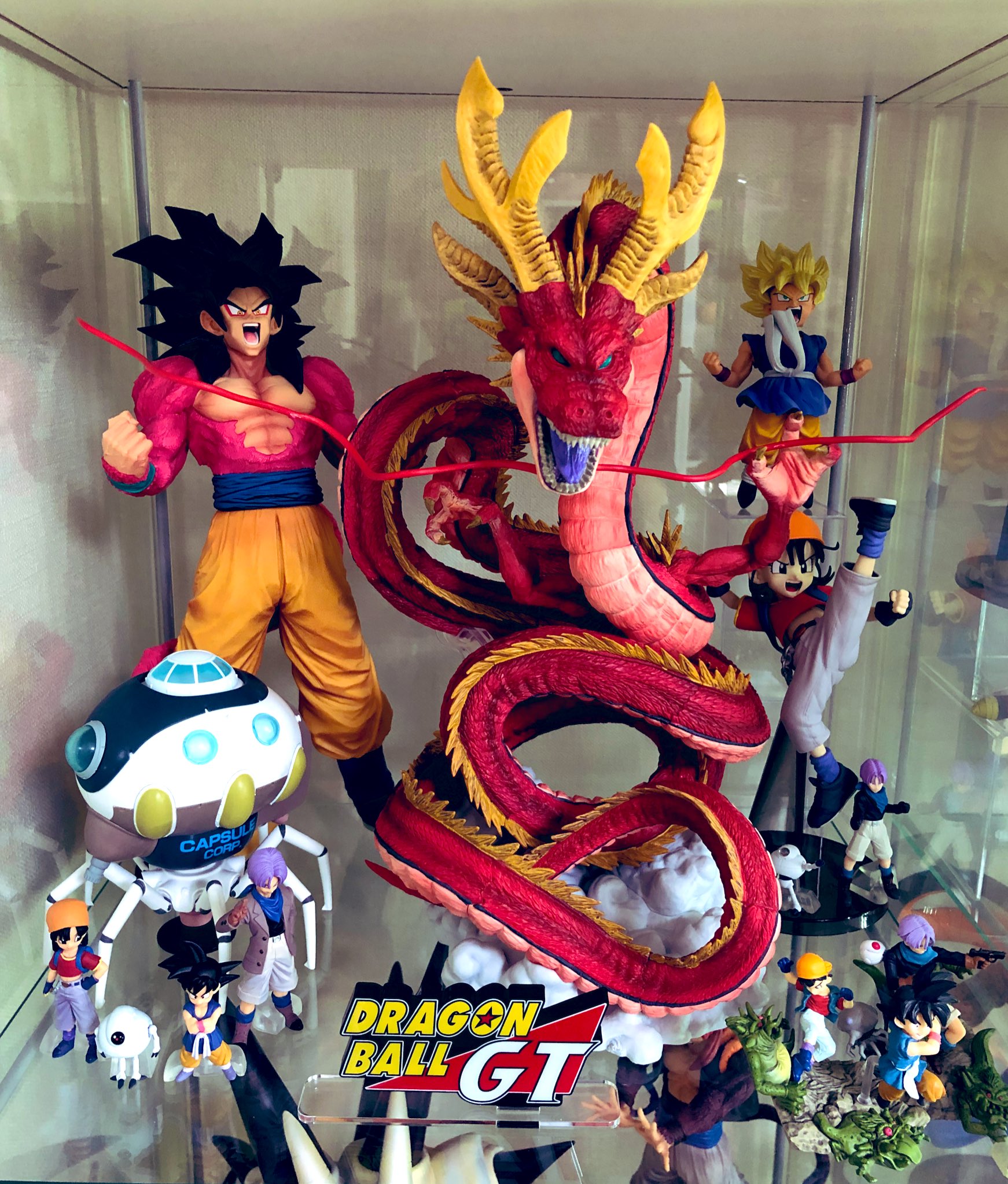 ドラゴンボールGT 孫悟空vs一星龍フィギュア ドラゴンボールGT 孫悟空