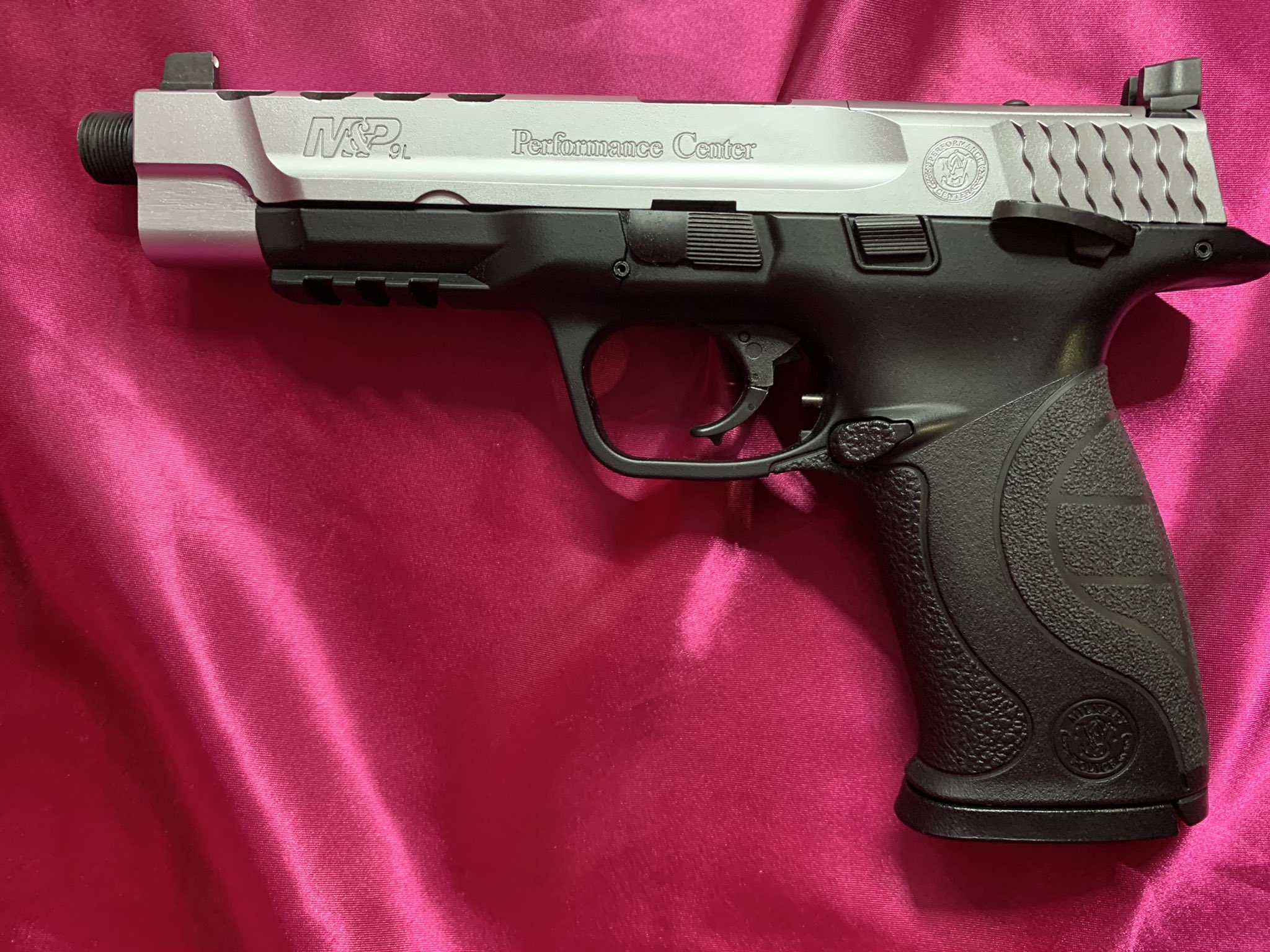 絶版品】東京マルイ M&P9L ガスブローバック リコリスリコイル たきな