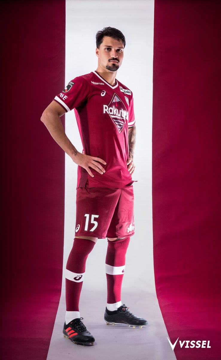 ヴィッセル神戸 M. THULER 3 ユニフォーム マテウストゥーレル選手