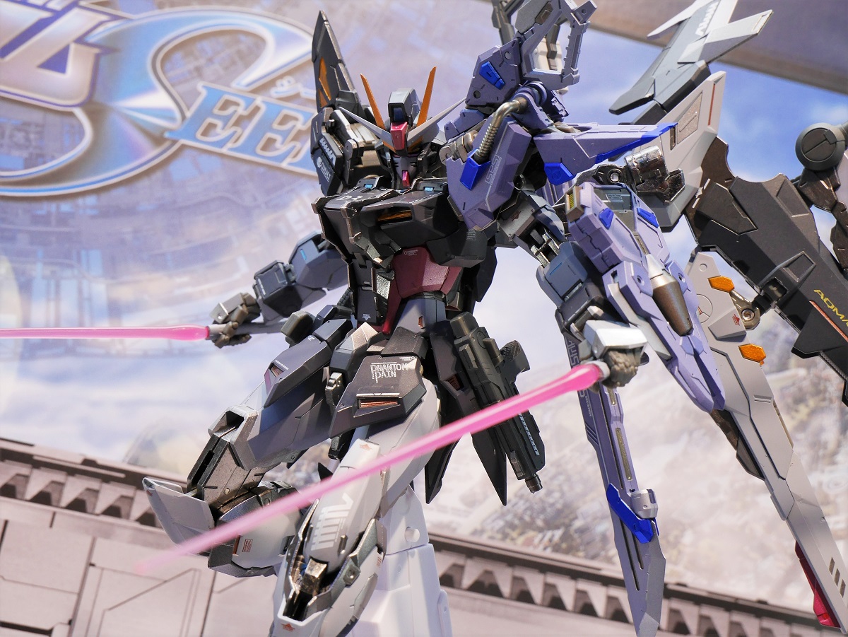 美品 METAL BUILD ストライクノワールガンダム オルタナティブ