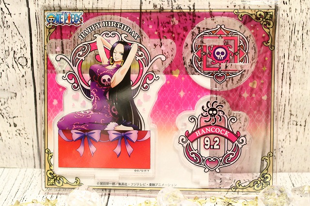 ONE PIECE ハンコック アクリルスタンド ONE PIECE ハンコック