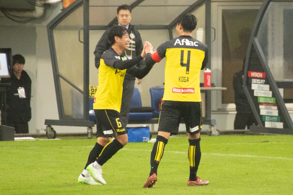 おまけ8点付】柏レイソル スーツラッフルくじ 仲間隼人 特大アクスタ