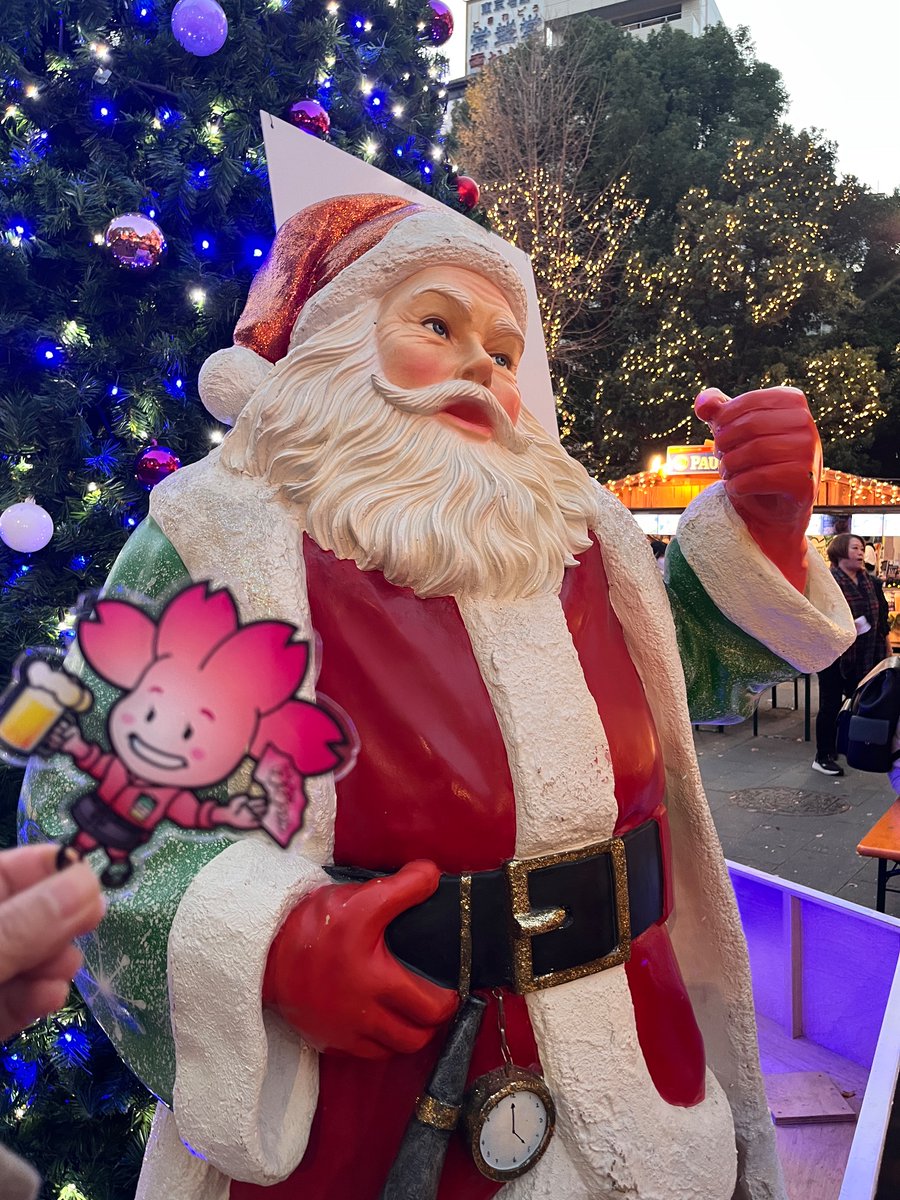 おハナようございます🌸 あと10日でChristmas～！🎄 8時7分をお知らせ