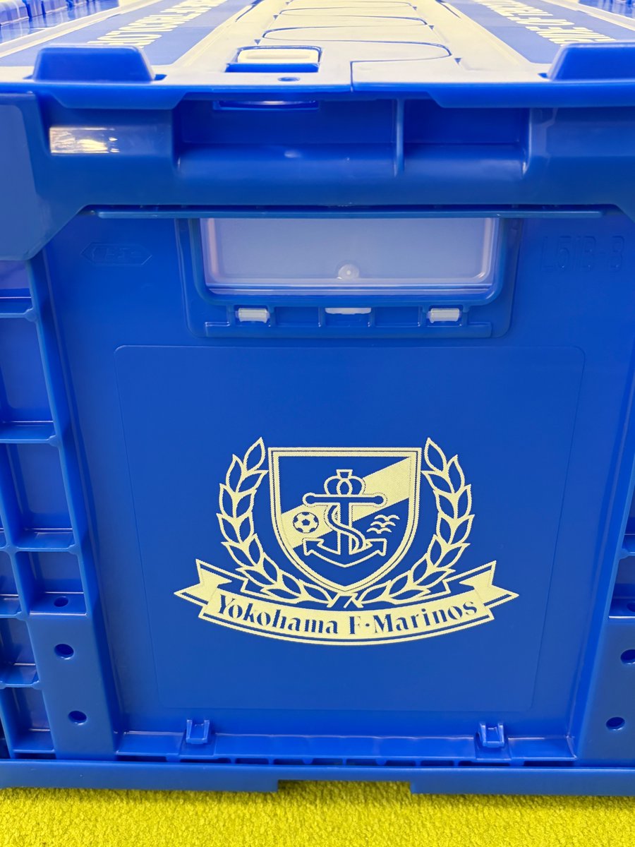 新品・未使用】横浜F・マリノス 折りたたみコンテナ ◤￣￣￣￣￣￣￣