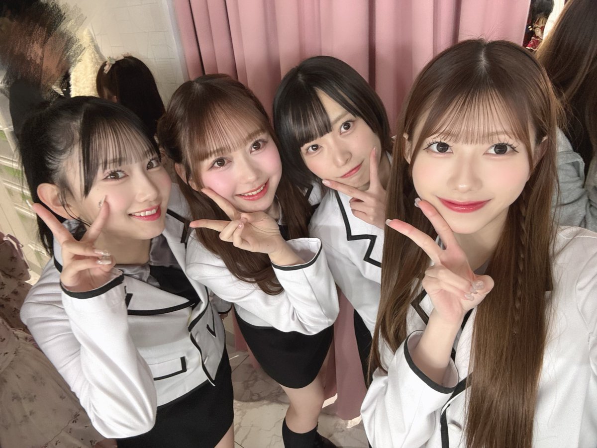 AKB48 20周年公演 ありがとうございました！ このAKB劇場が始まった時