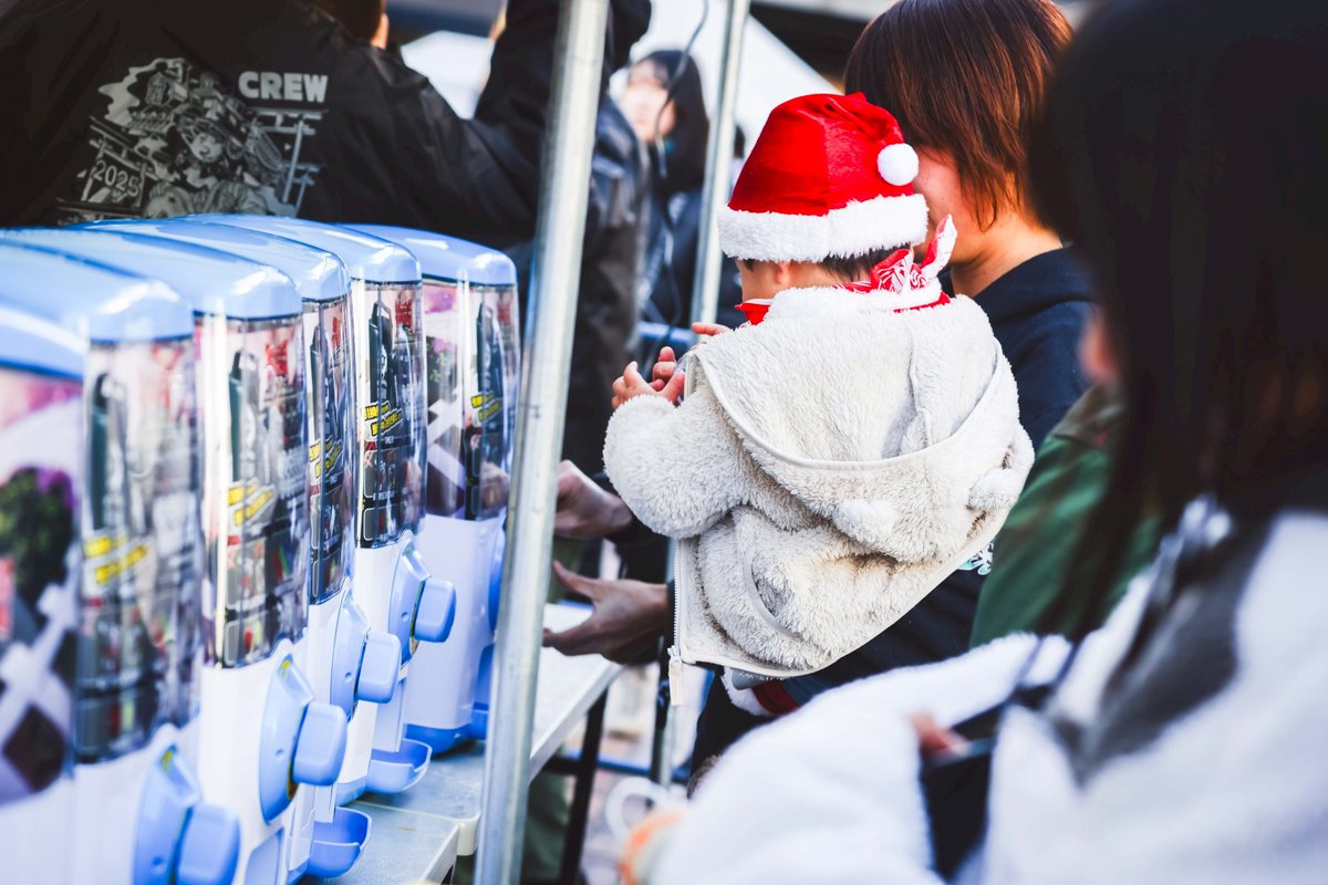 各グッズ・ガチャガチャ販売開始しております‼️ ぜひ売り場までお