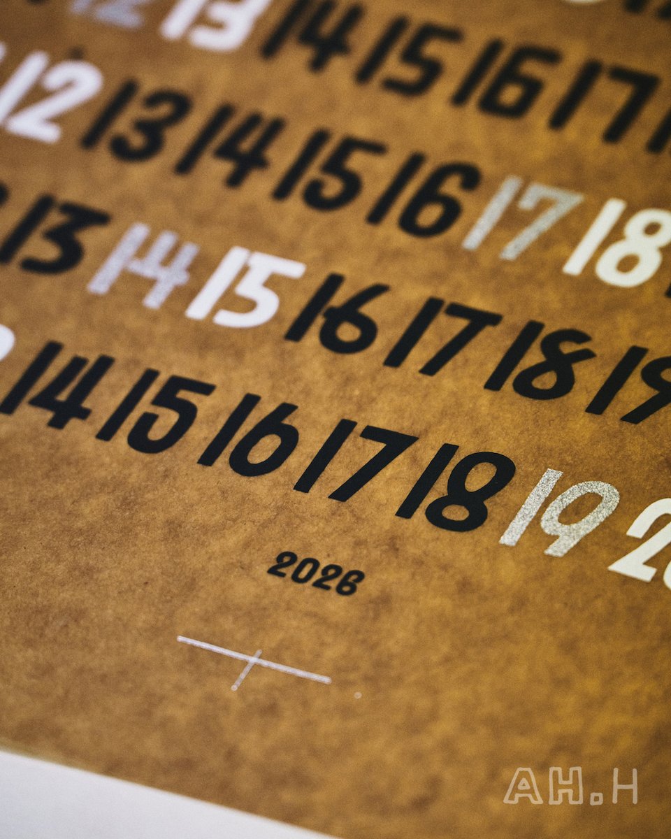 毎年恒例となった「A.H＋U380」のカレンダー、今年も販売いたします