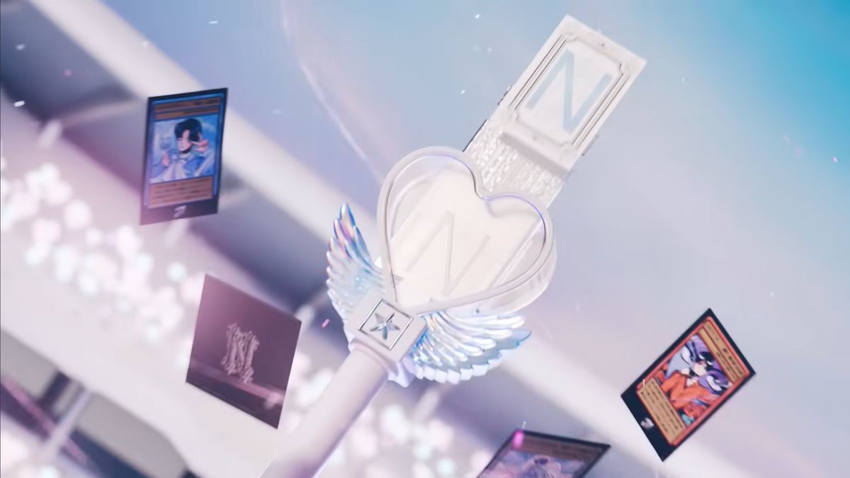 中島健人、クリスマスに新ペンライト「IDOLICの魔法」を発表