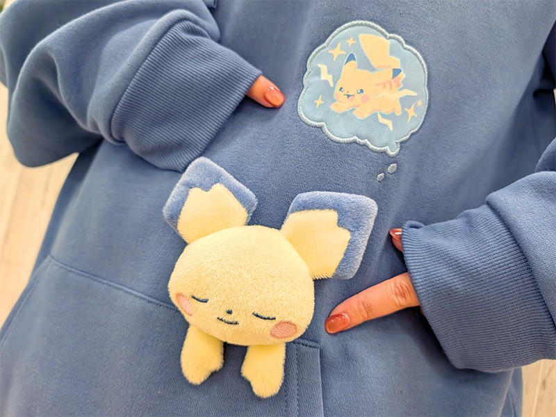 ポケモンセンター マスコット付きパーカー Little Daydream ピチュー