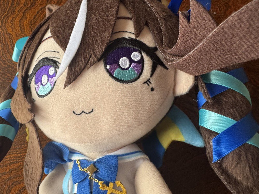 gift_news Q：ウマ娘 プリティーダービー ぬいぐるみ ヴィブロスに