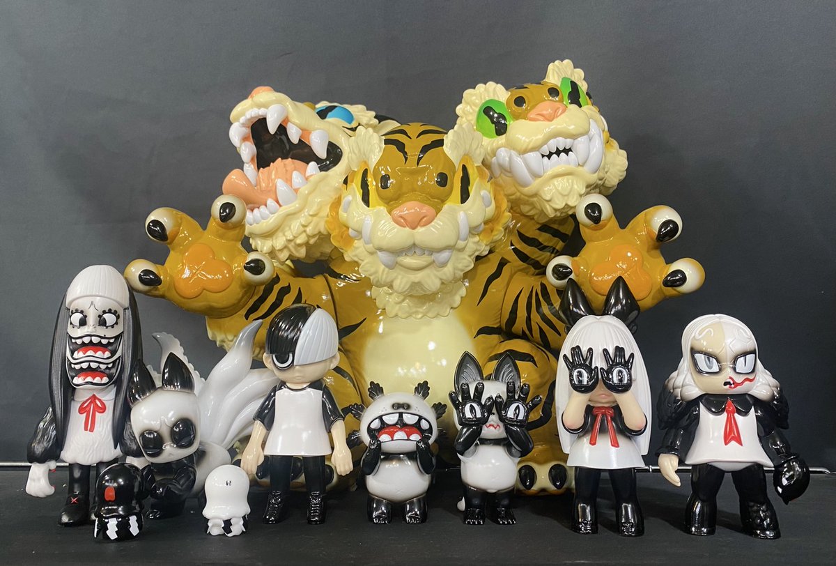 GRAPE BRAIN × STRANGECAT TOYS 「三面猛虎⚡️コショウ」 ヤマシロヤ