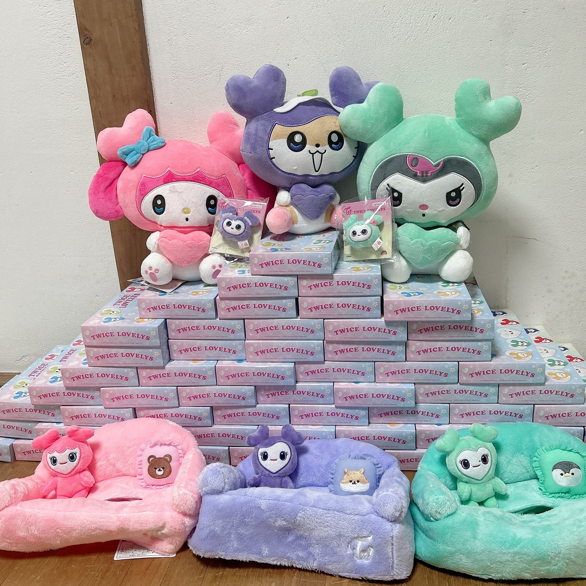 TWICE モモぬいぐるみ 海ページ TWICE gigo ラブリーモブリー