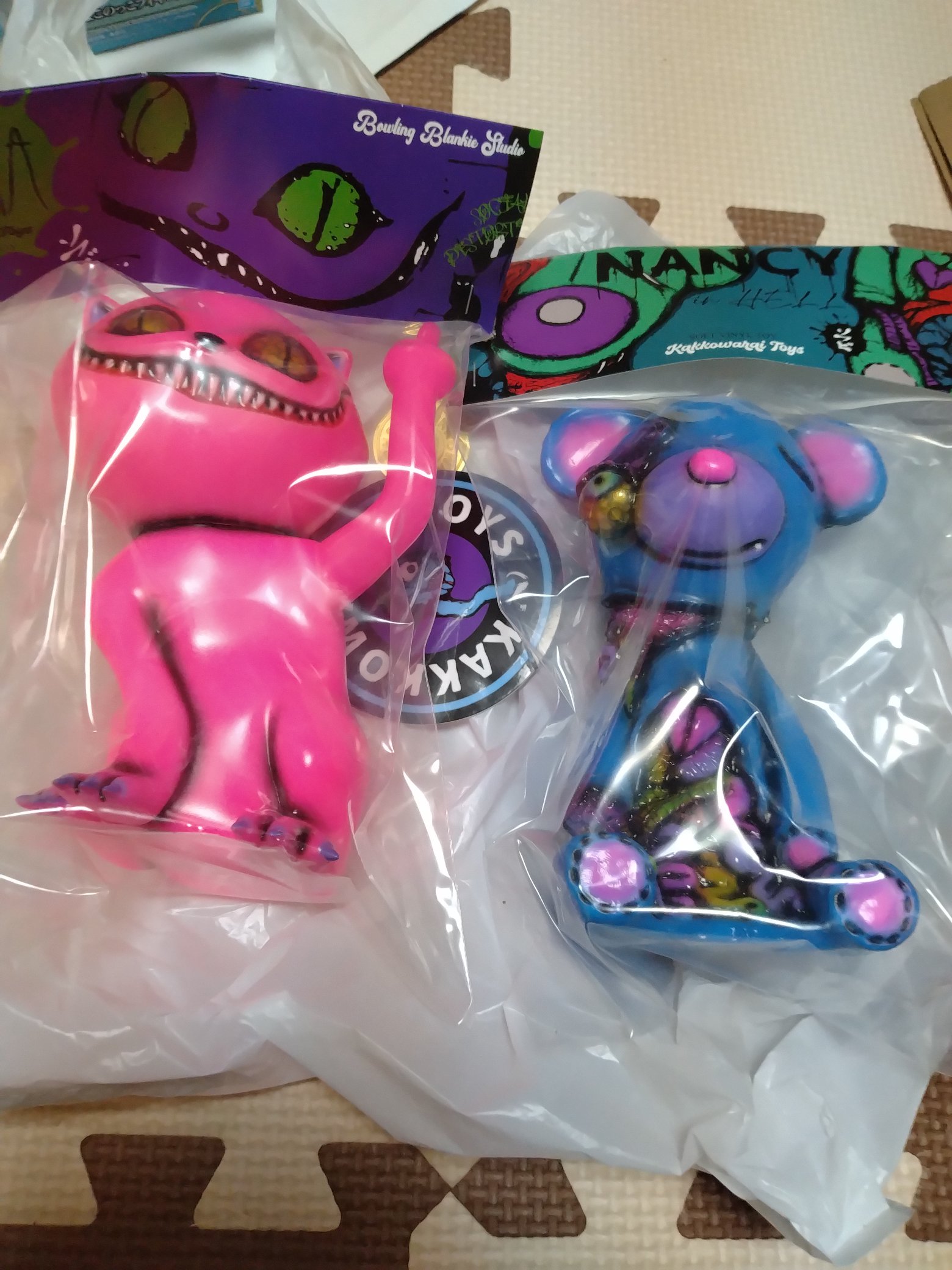 かっこわらい雑貨店 TAMA タマ かっこわらい シカフェス ソフビ かっこ