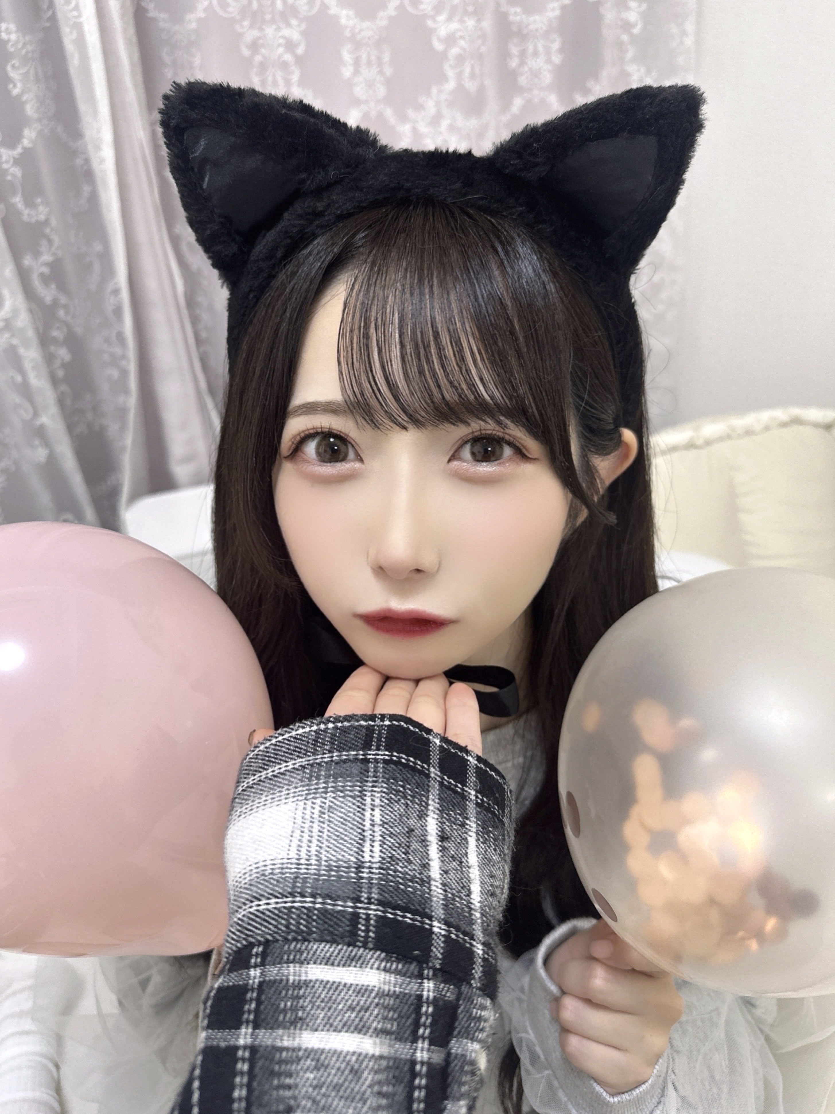 野口衣織 猫衣装 直筆 野口衣織 猫衣装 直筆 イコラブ ＝LOVE 野口衣織