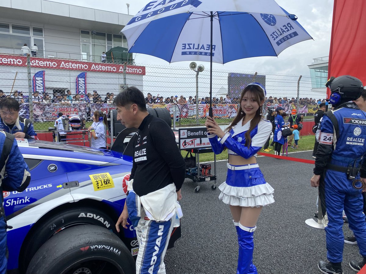 2025 SUPER GT Rd.7 オートポリス🐮 2台ともグリッドに到着しました