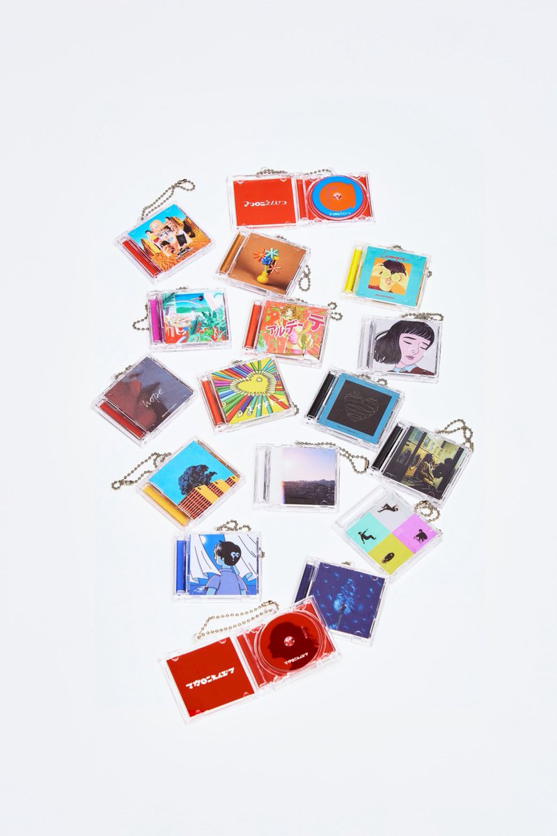 会場限定ガチャガチャ！ミニチュアCD風キーホルダー💊 再販＆通販展開
